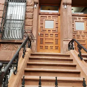 The Harlem Pearl Nowy Jork