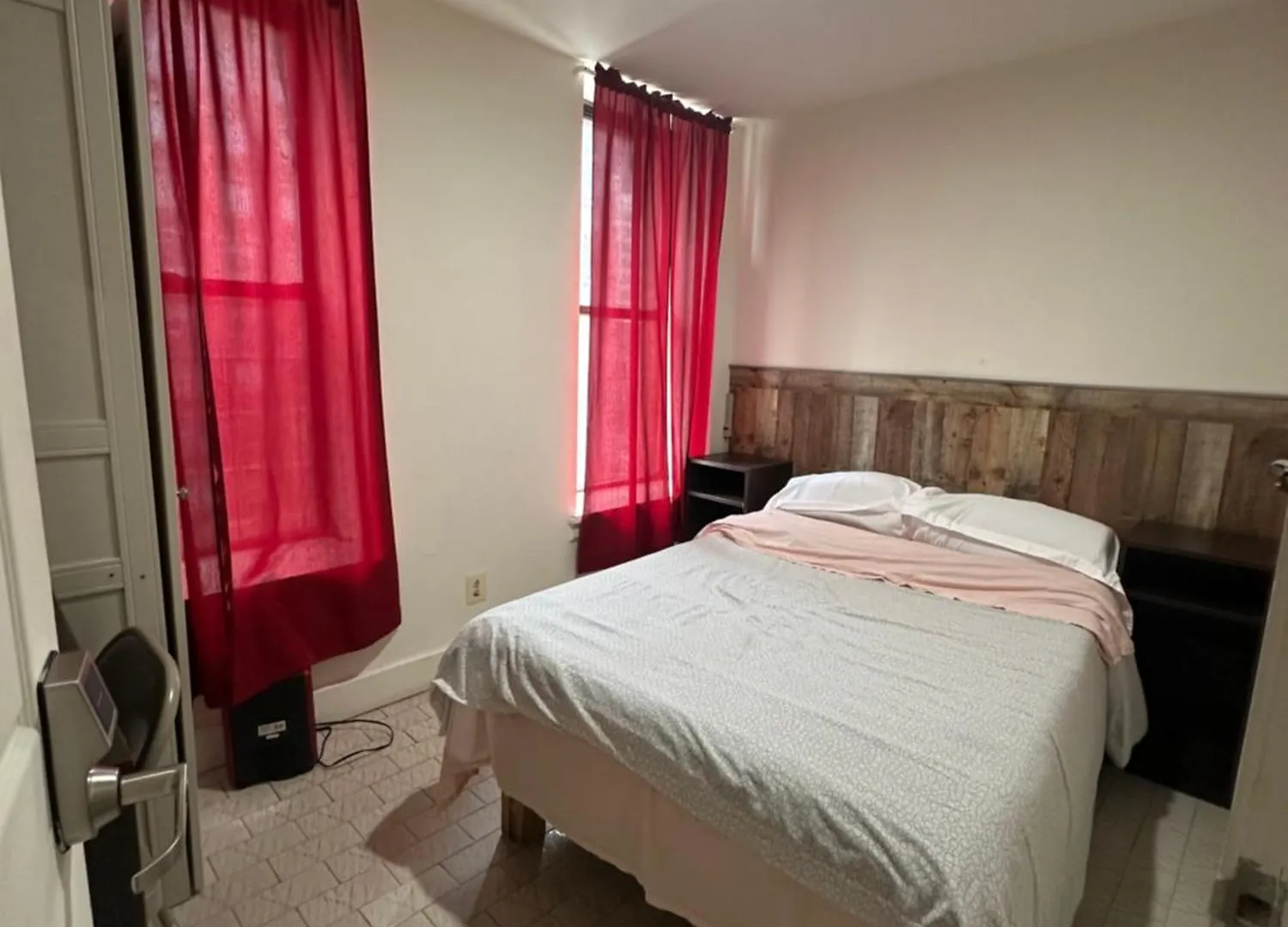 Al Shami 408 Apartment New York Homestay